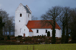 Ginnerup Kirke i Grenaa