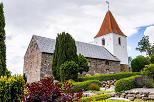 Gravlev Kirke i Skørping